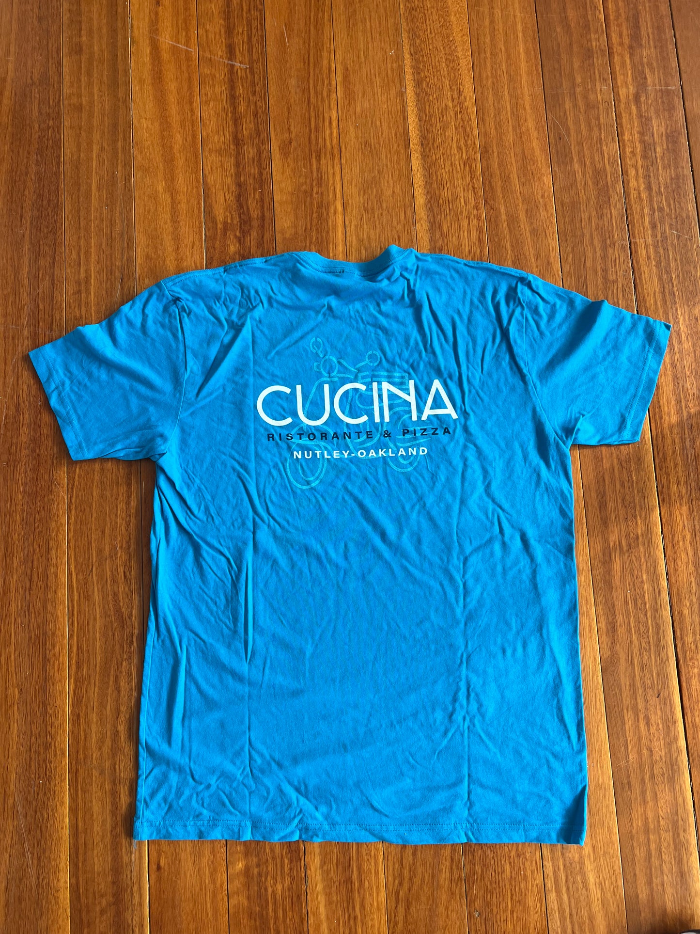 The Vespa Logo T - Electric Blue